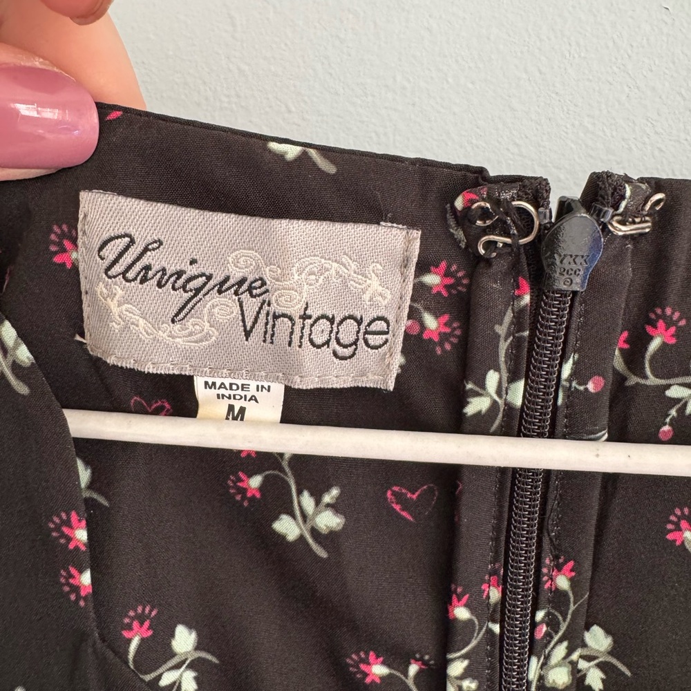 Unique Vintage Sweetheart Floral Hearts Dress Medium - Picture 3 of 5
